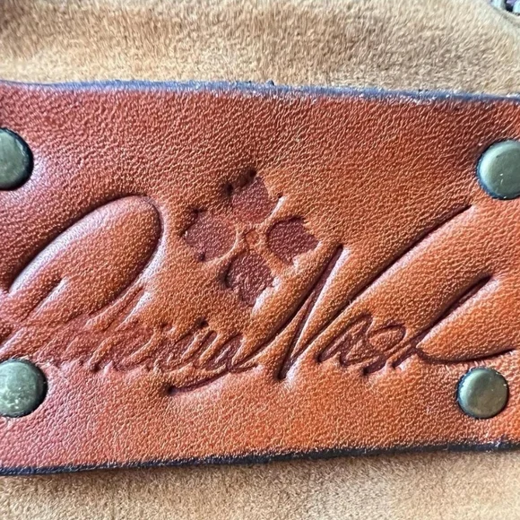 Patricia Nash Black Shoulder Bag with Elegant Silver Accents - Picture 4 of 8